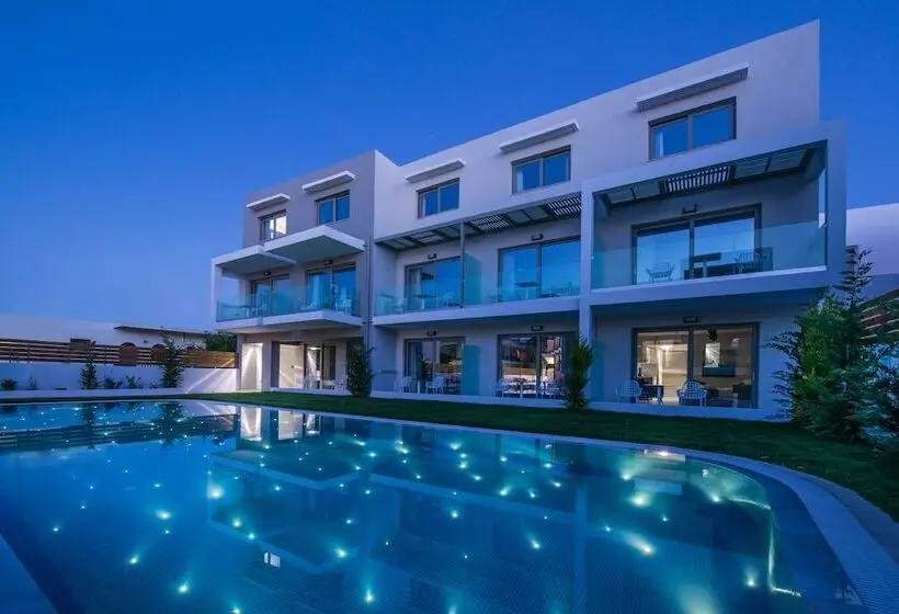 Mary Hotel & Mary Royal Suites