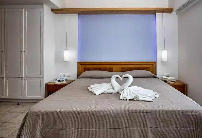 Mary Hotel & Mary Royal Suites