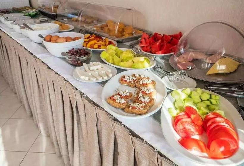 Mary Hotel & Mary Royal Suites