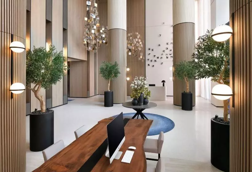 Hotelli Vida Emirates Hills