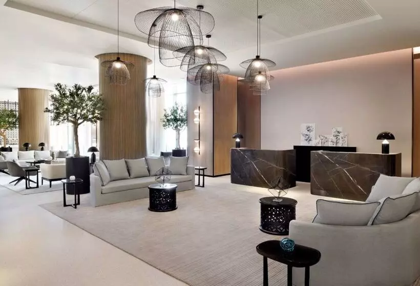 Hotelli Vida Emirates Hills