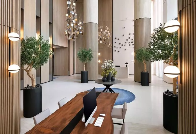Hotelli Vida Emirates Hills