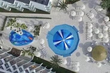 Hotel Iberostar Waves Playa de Muro