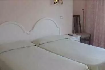 Отель Pension De La Hoz