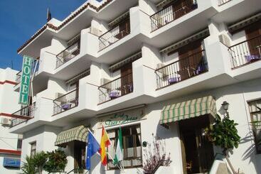 Hotel Tres Jotas Conil