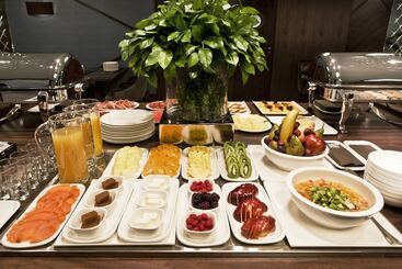 هتل Claridge Madrid