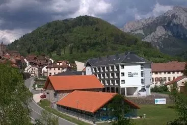 Hotel y Apartamentos Snö Isaba