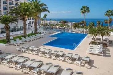 Hotelli Hovima Costa Adeje   For Cool Adults