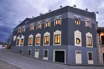 פונדק Sotopalacio Hsr