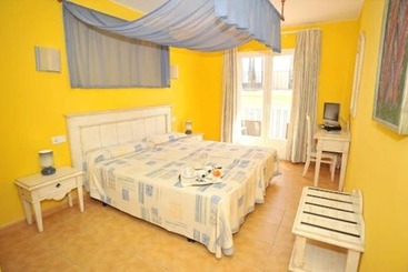 Hostal Hpc Porto Colom