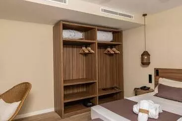 Hotel Eques Petit Resort