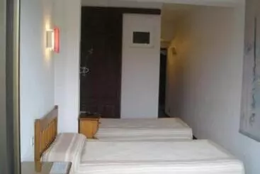 Отель Hostal Can Jordi