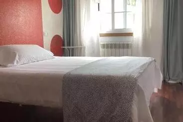 Saudade Hostal Cafetería