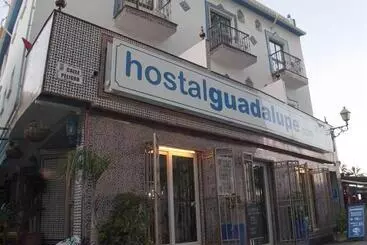 בית מלון כפרי Guadalupe Cozy Inns