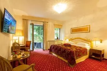 ホテル Schloss Monchstein