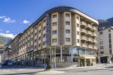 Roc Blanc Hotel & Spa