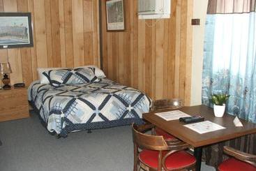 Hotel 1202 Motor Inn