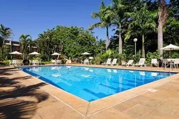 Hotel Carlton Suites Limeira
