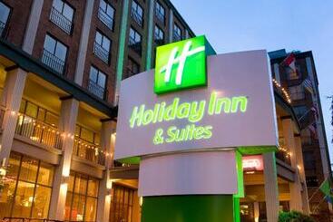 هتل Holiday Inn & Suites Vancouver Downtown, An Ihg