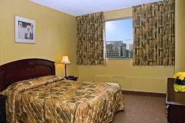 Hotel La Tour Centre Ville