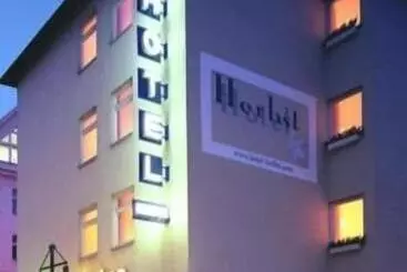 هتل Herbst Berlin