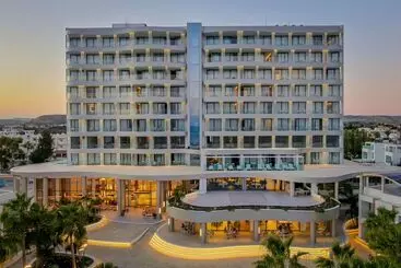Hotel Radisson Beach Resort Larnaca