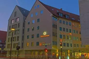 Szálloda Goldenes Rad