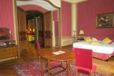 בית מלון כפרי Abbaye Des Vaux De Cernay