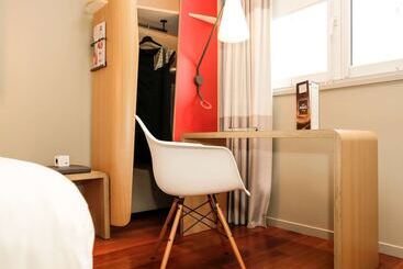 בית מלון כפרי Ibis Besançon Centreville