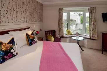 هتل Whitford House