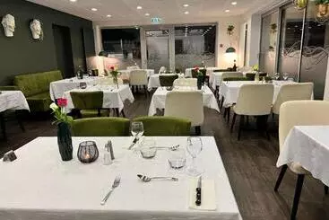 Hotelli Hôtel Chris Tel