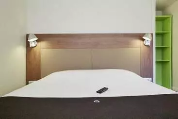 בית מלון כפרי Campanile Lille Sud  Chr