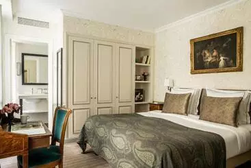 ホテル Hôtel Des Saints Pères   Esprit De France