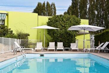 ホテル Ibis Styles Chalonsursaône