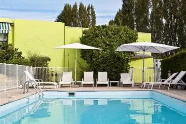 בית מלון כפרי Ibis Styles Chalonsursaône