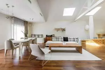 Отель Le Petit Nice  Passedat