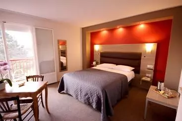 Отель Restaurant Logis Le Tropicana