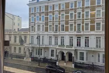 Millennium Hotel And Conference Centre Gloucester London