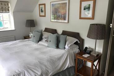 فندق The Eastbury & Spa