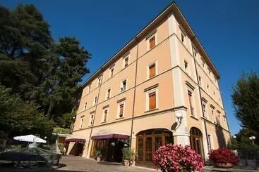 Alla Rocca Hotel Conference & Restaurant