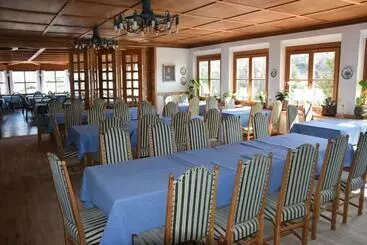 Отель Rose Wenzer