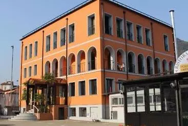 בית מלון כפרי Socrate