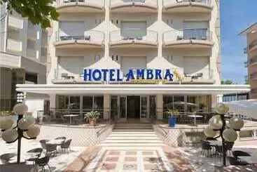 هتل Ambra