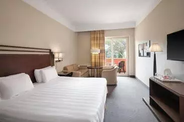 هتل Crowne Plaza Rome St. Peter S, An Ihg