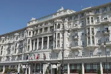 Savoia Excelsior Palace Trieste   Starhotels Collezione