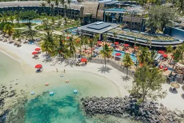 هتل Lux Grand Baie Resort & Residences