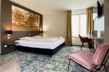 هتل Schaepkens Van St Fijt