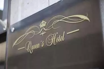 Queen S Hotel By First Hotels