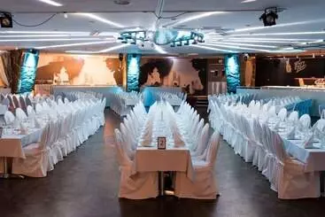 בית מלון כפרי Sorsanpesa