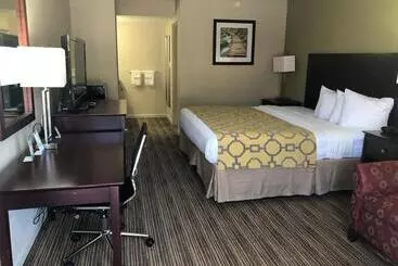 Отель Quality Inn